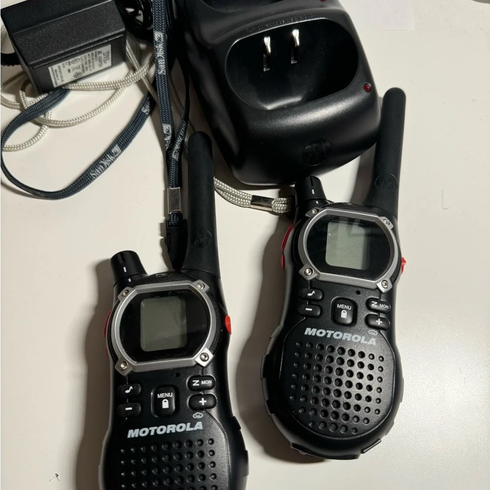 Motorola Black Headsets with Ergonomic Design and Compact Size
